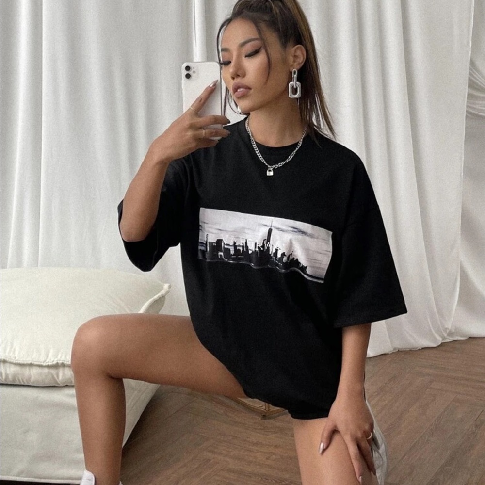 Graphic Print Drop Shoulder Tee (oversized)